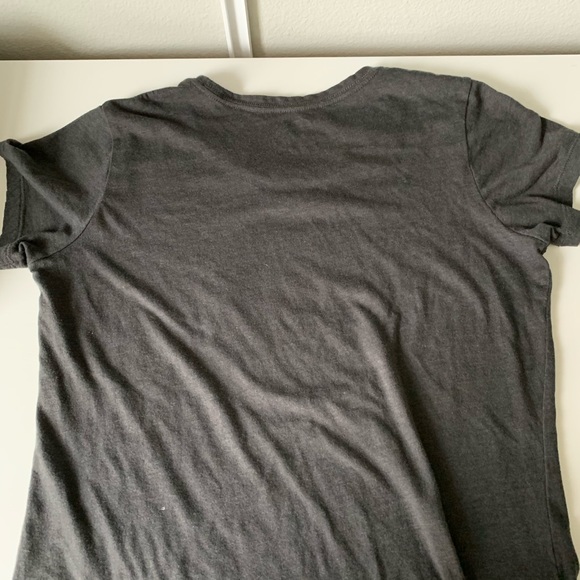 Women’s Columbia Gray Polar Bear Tee Shirt Medium - Picture 6 of 6